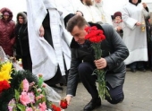 Губернатор Волгоградской области принял участие в панихиде по погибшим в результате теракта