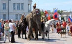 26 августа в Волгограде празднуют День Российского цирка — по улице Краснознаменской с 17.00 до 19.00 будет будет прекращено движение транспорта