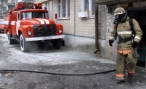 В Волжском из-за замыкания в электропроводке загорелся двухэтажный дом