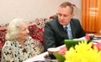 Волгоградцы поздравили Валентину Быстрову с 100-летним юбилеем Волгоградцы поздравили Валентину Быстрову с 100-летним юбилеем