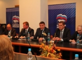 На выборах губернатора в Волгоградской области лидером является Андрей Бочаров