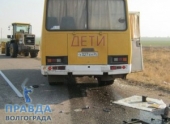 В Волгоградской области в ДТП попал школьный автобус